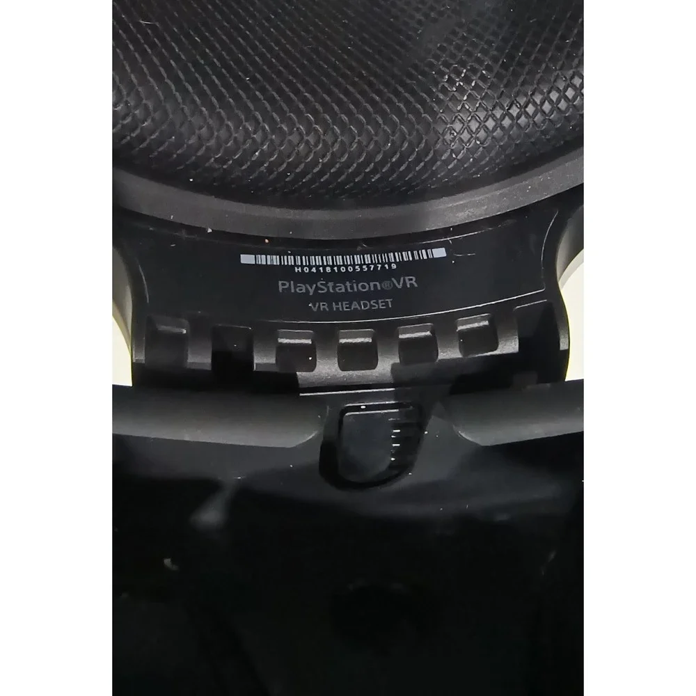 Sony PlayStation 4 PS4 VR Headset Only - Authentic Good Condition